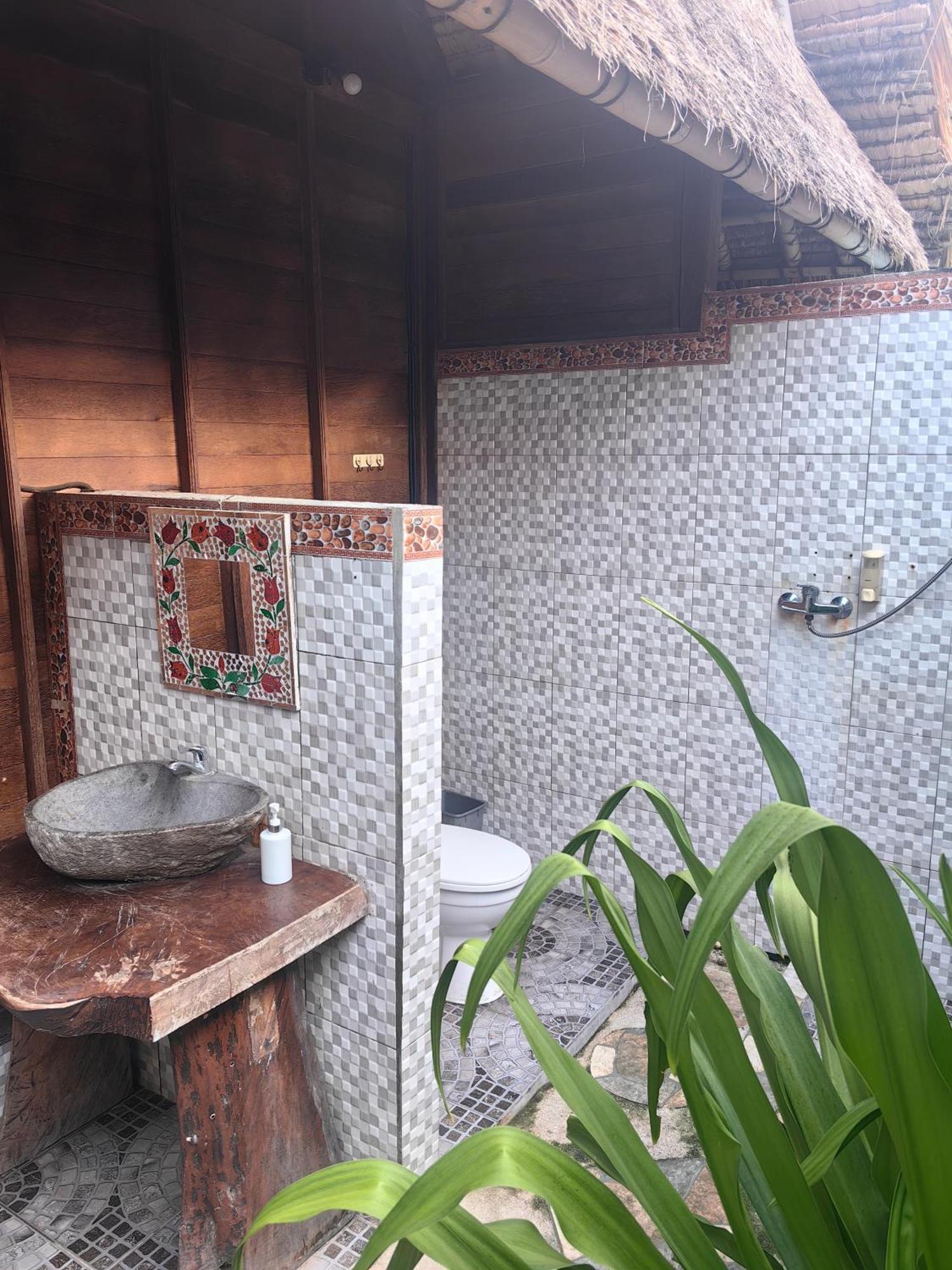 The Dafish Ceningan Hotel Ceningan Island Eksteriør billede
