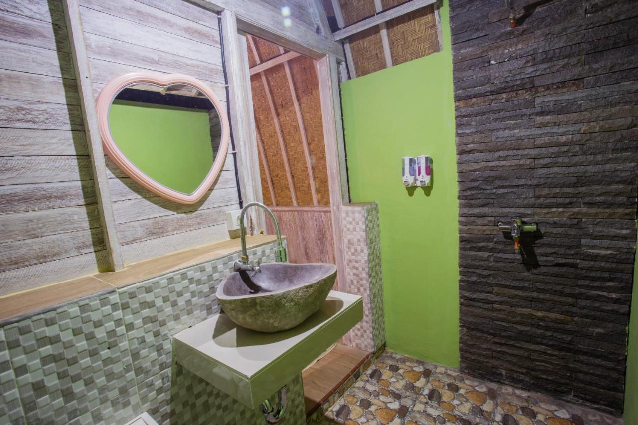 The Dafish Ceningan Hotel Ceningan Island Eksteriør billede
